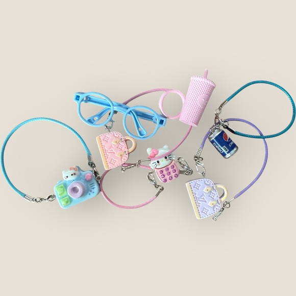 Labubu Accessory Bundle – Glasses, Mini Bags, Drinks, and More - Picture 1 of 5
